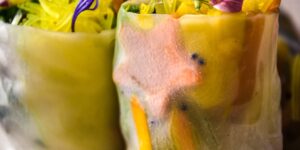 Colorful Summerrolls with Calendula & Curcuma
