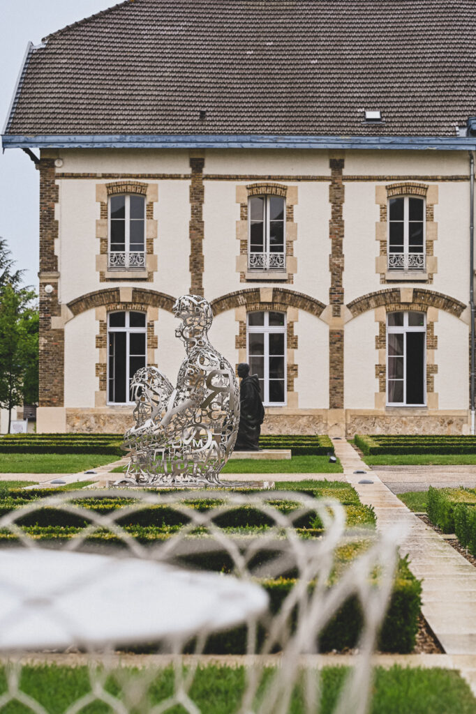 Maison Ruinart Garden with sculptures