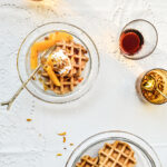 Ribelmais waffles on table